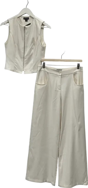 PrettyLittleThing Cream Premium Woven Zip Up Detail Sleeveless Top & Woven Tailored Wide Leg Belt Detail Trousers UK 10